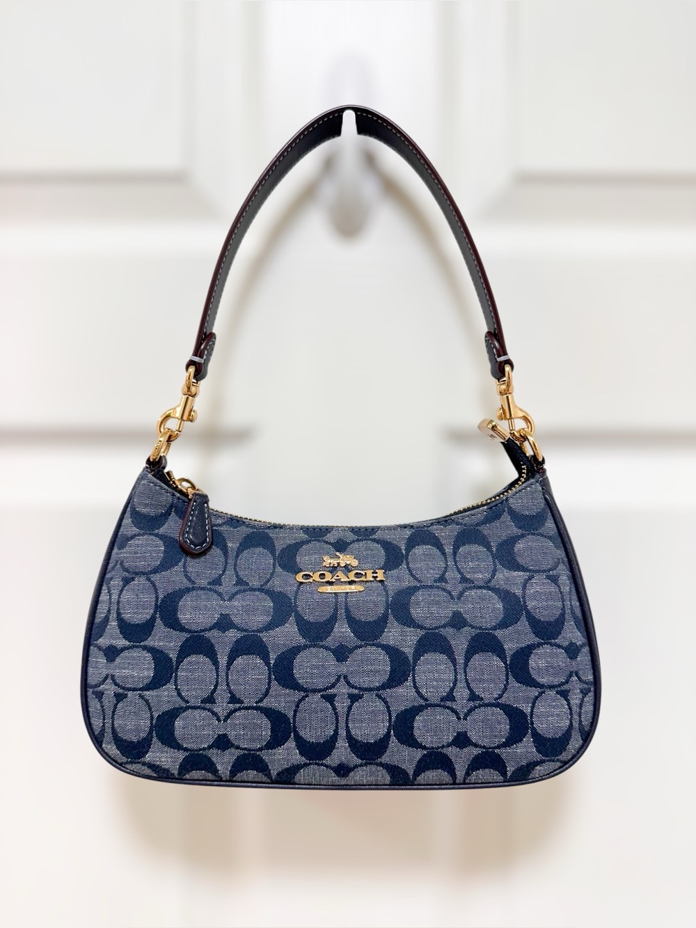 Coach Teri Shoulder Bag Blue Signature Chambray‎ Navy Leather Crossbody